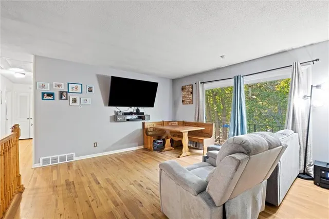 $295,000 | 1200 Northeast 57th Terrace, Kansas City, MO 64118