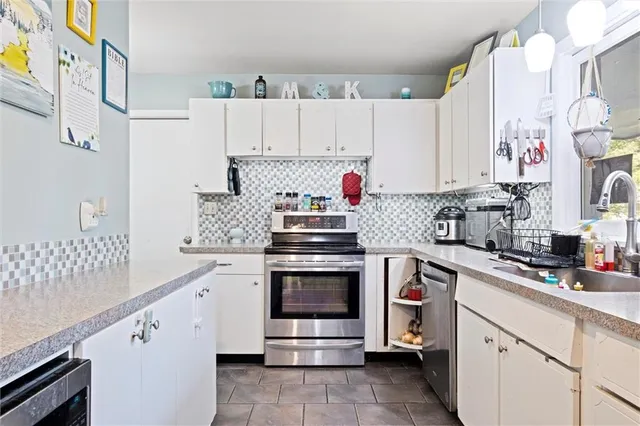 $295,000 | 1200 Northeast 57th Terrace, Kansas City, MO 64118