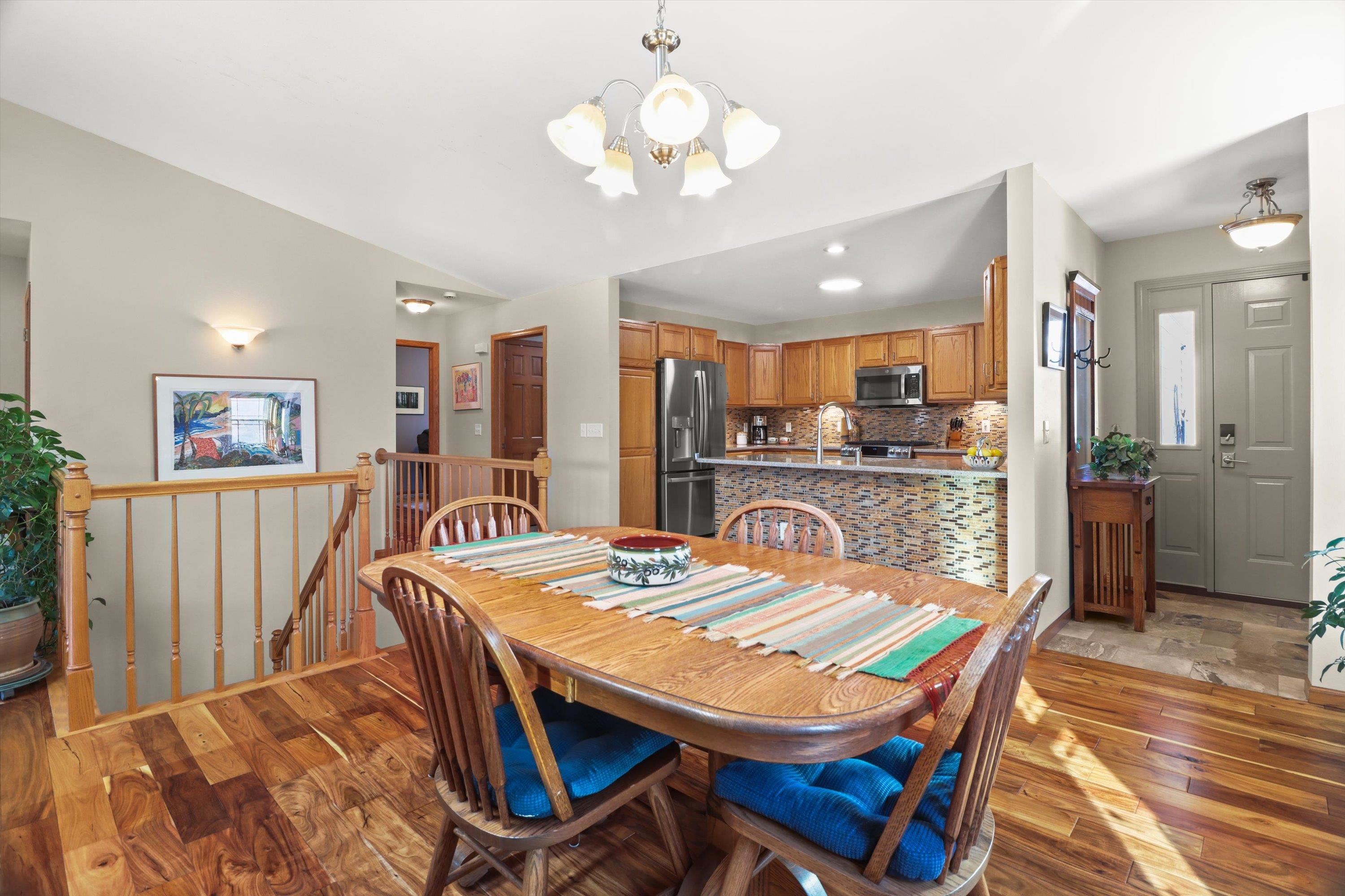 5603 Calico Drive Madison, WI 53718 - Photo 4 of 33