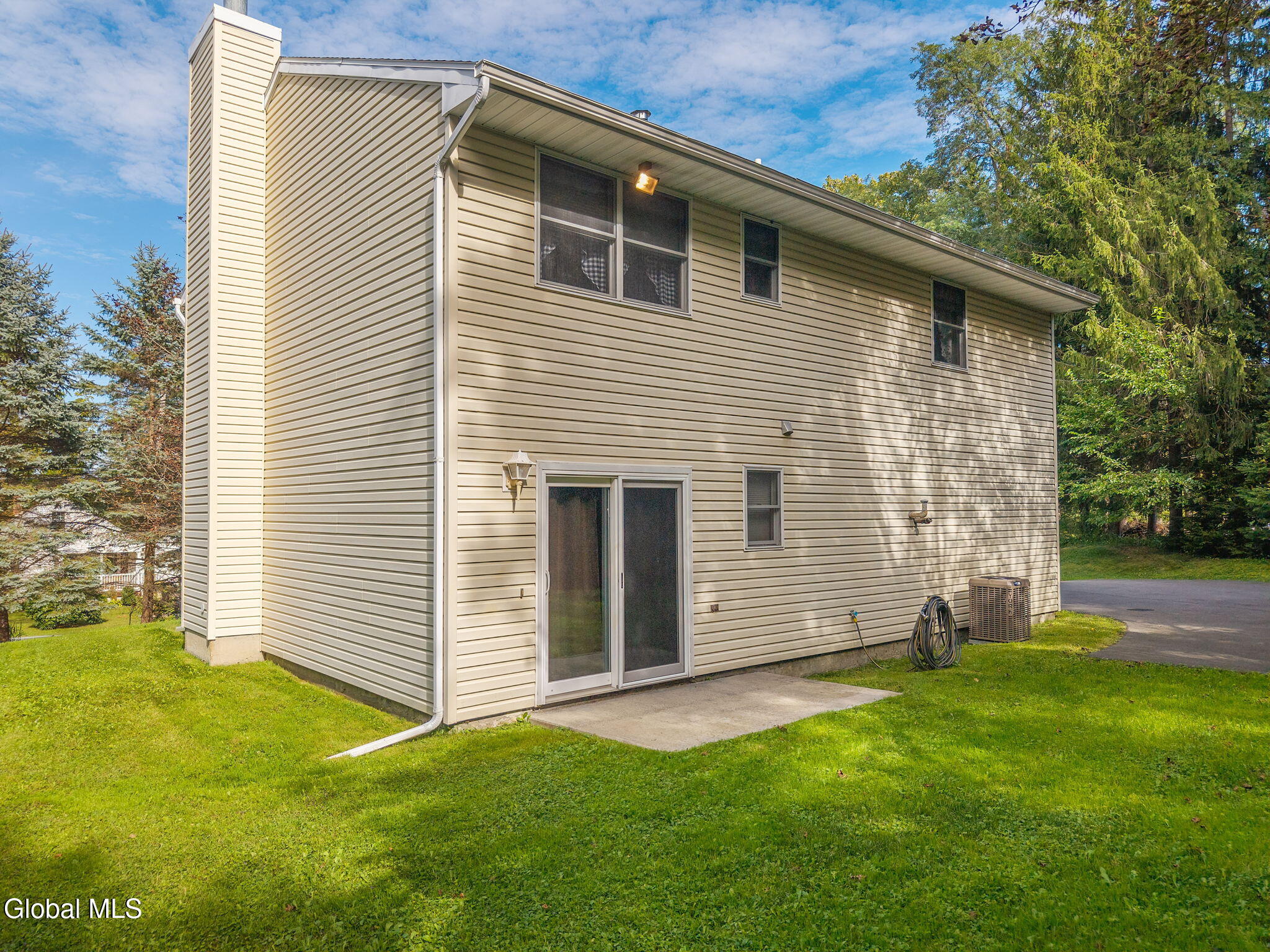 4040 River Road Niskayuna, NY 12309 - Photo 35 of 44 35-4040RiverRd_041