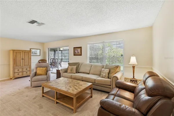 $195,000 | 1267 Hazeltine Drive, Fort Myers, FL 33919