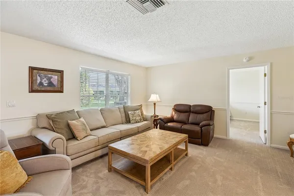$195,000 | 1267 Hazeltine Drive, Fort Myers, FL 33919