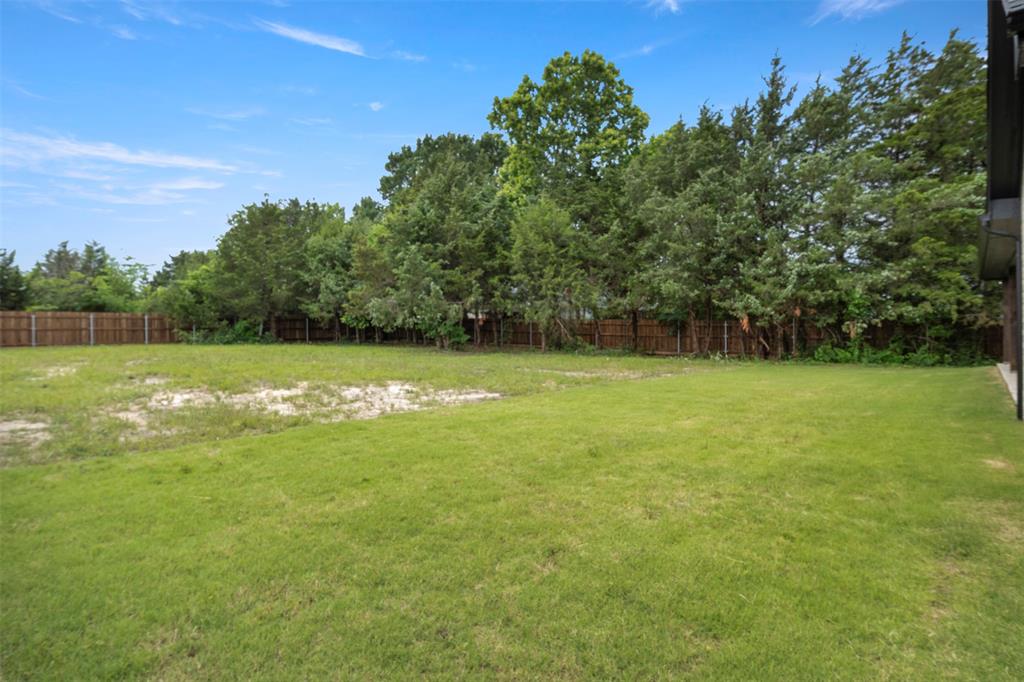 905 West Cardinal Street Ector, TX 75439 - Photo 29 of 30