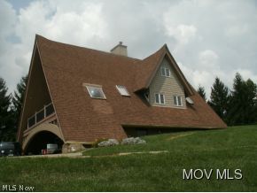 63 American Ridge Road New Martinsville, WV 26155 - Photo 4 of 24 Fabulous 4-bedroom A-frame