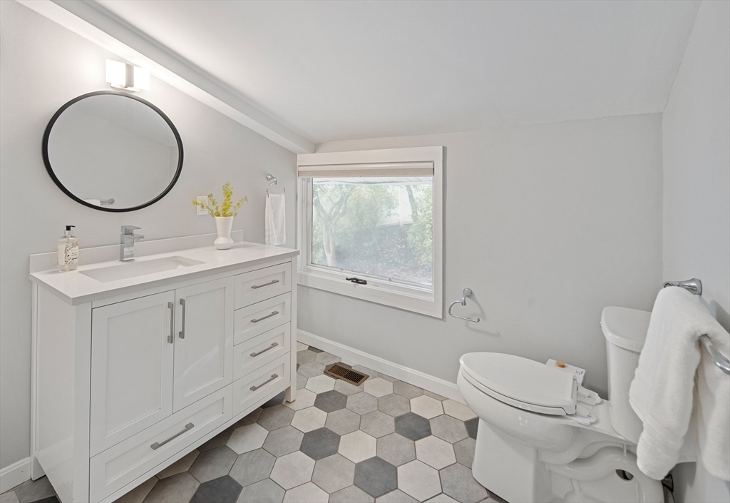 91 Glenellen Road Boston, MA 02132 - Photo 22 of 29 Gallery Image 22