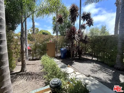 $7,500 | 12913 Gilmore Avenue, Los Angeles, CA 90066