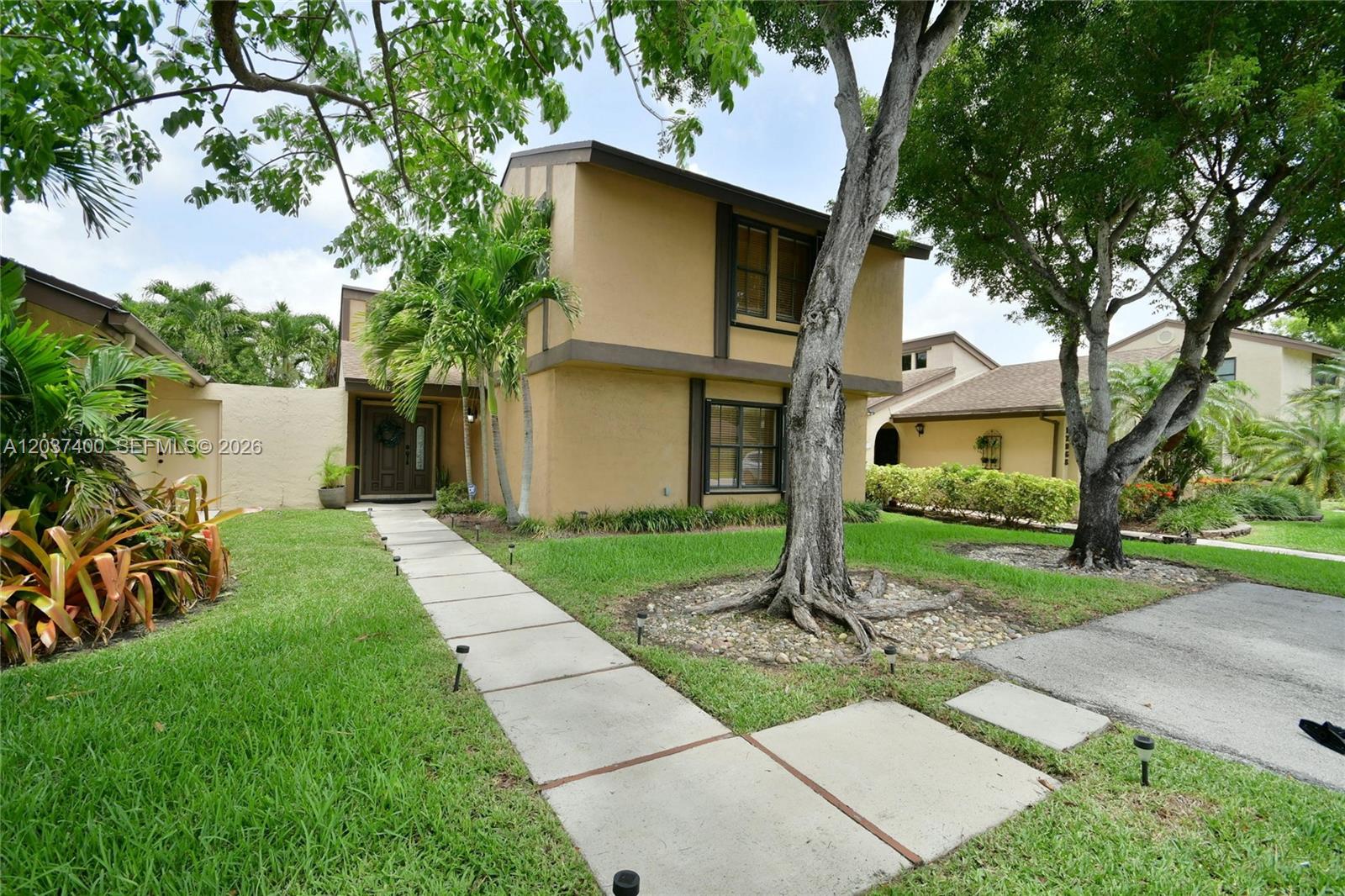 12978 Southwest 91st Place Miami, FL 33176 - Photo 12 of 79