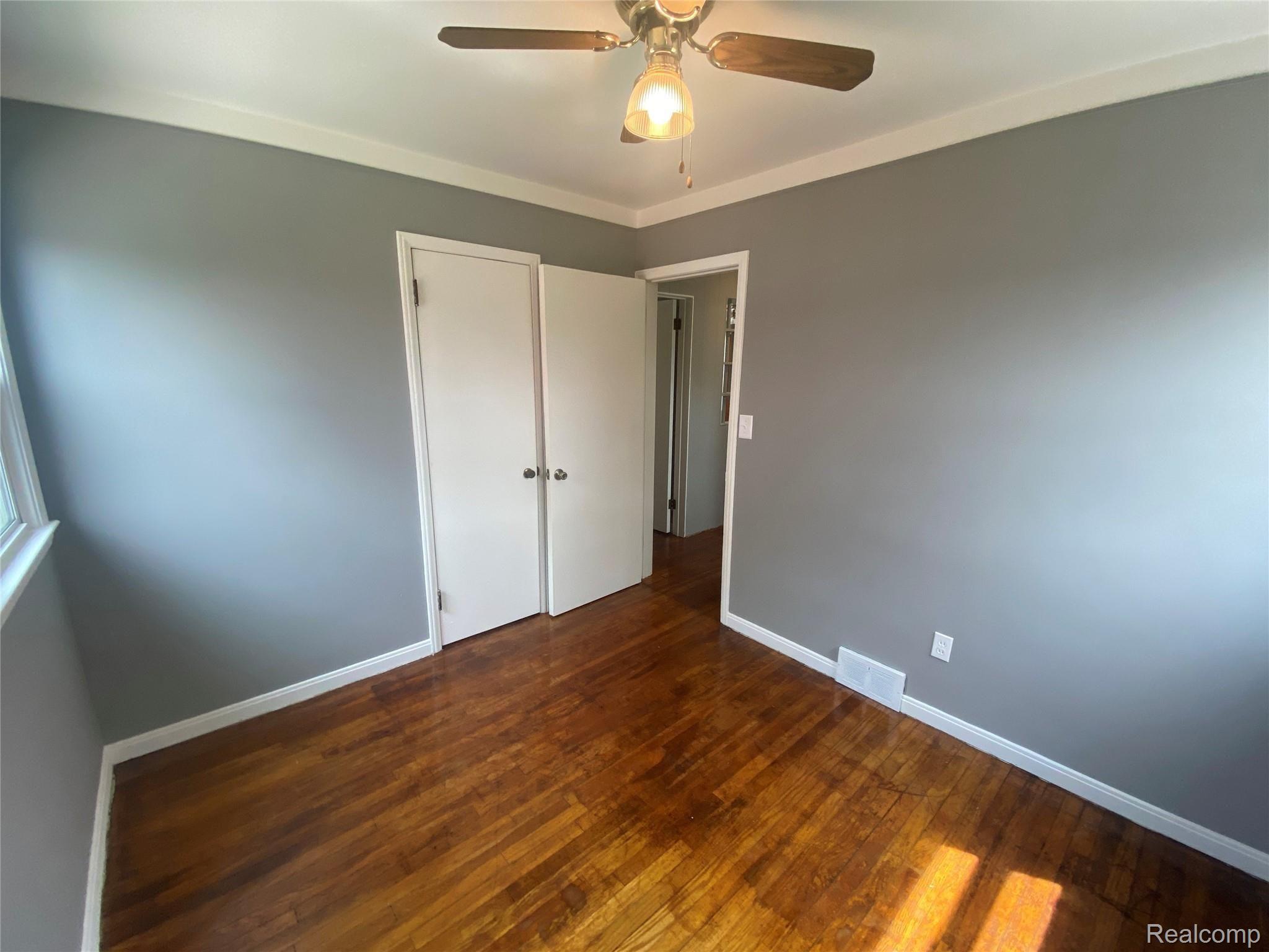 16012 Stephens Road Eastpointe, MI 48021 - Photo 14 of 33 c.jpg