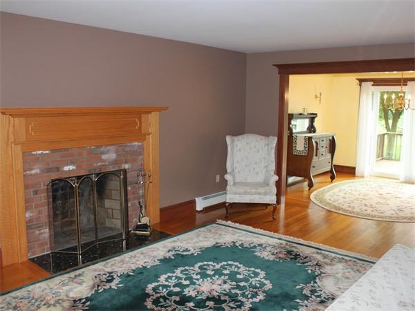 100 Upton Road Westborough, MA 01581 - Photo 6 of 30 Gallery Image 6