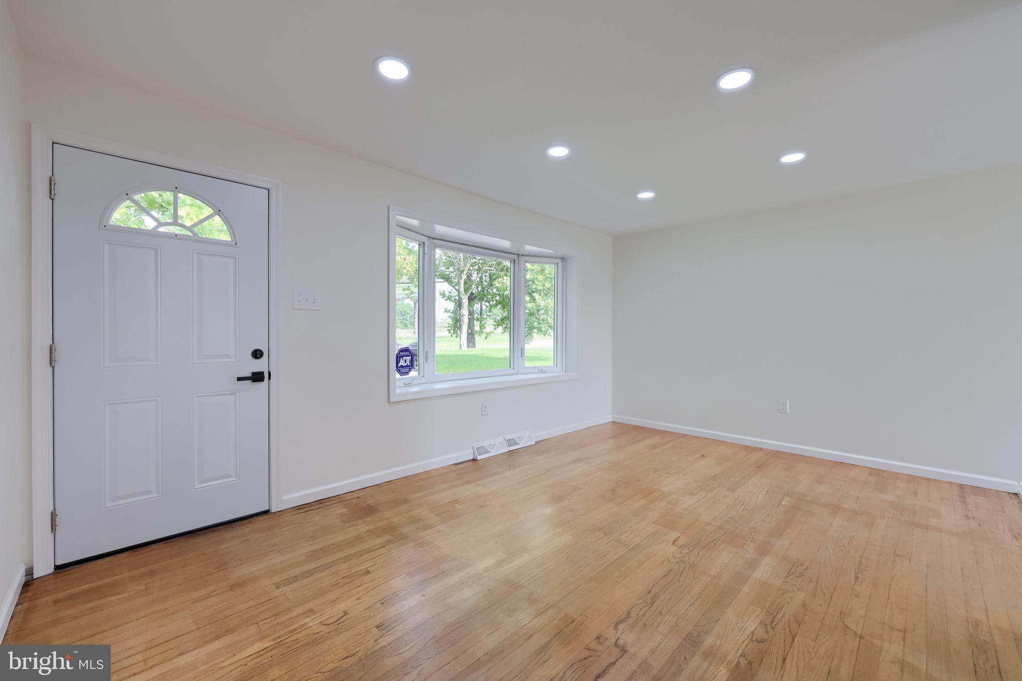 1020 Hanover Road York, PA 17408 - Photo 10 of 60 Gallery Image 10