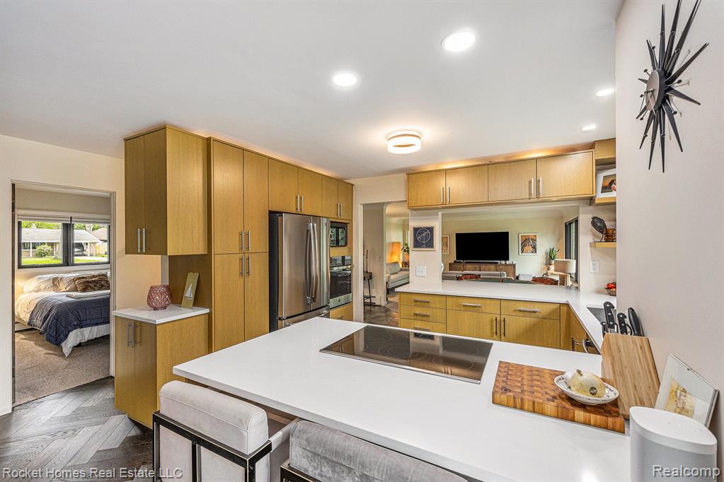 2849 Riverside Drive Port Huron, MI 48060 - Photo 16 of 49