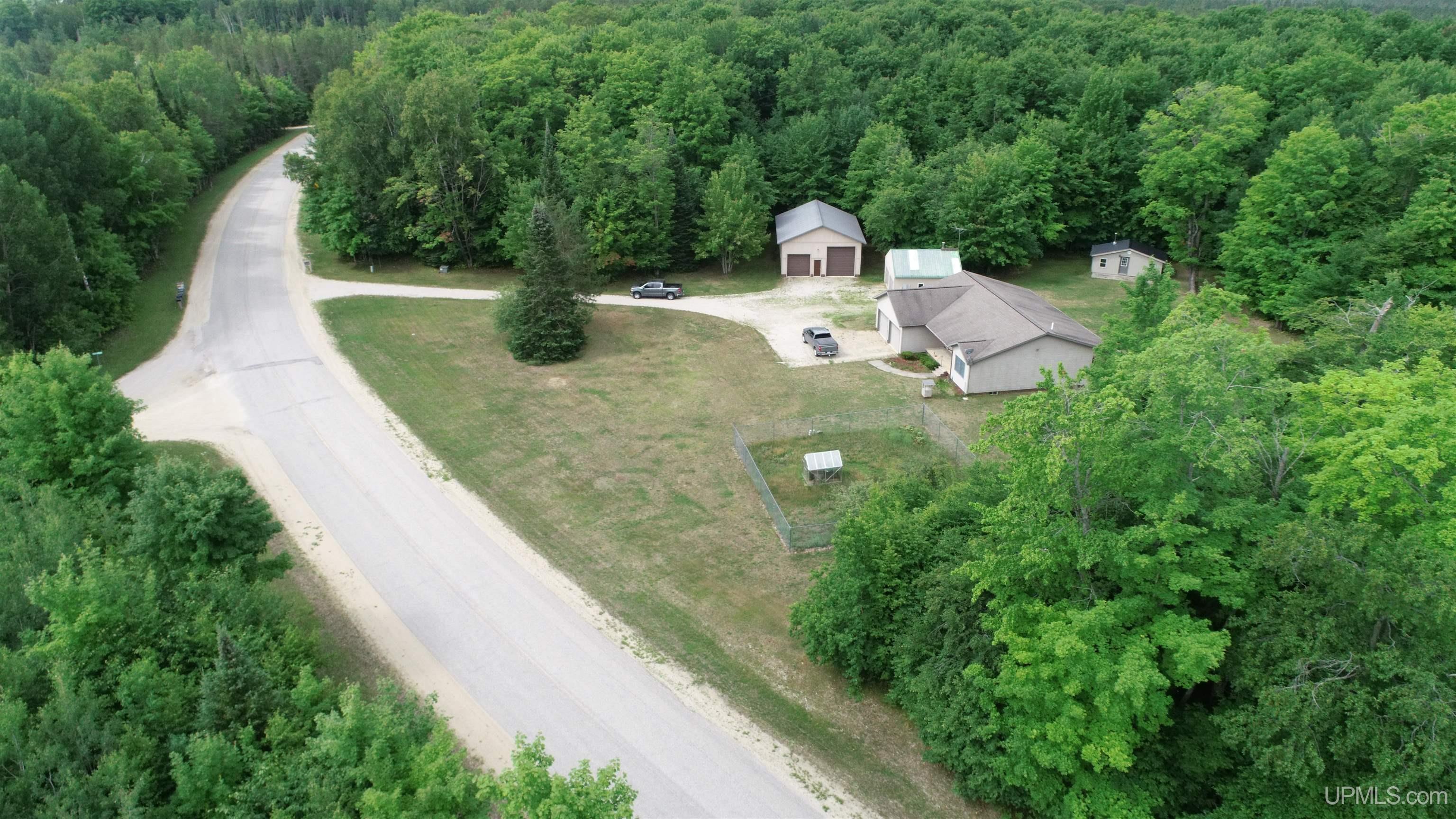 7054 West Co Road Manistique, MI 49854 - Photo 15 of 32