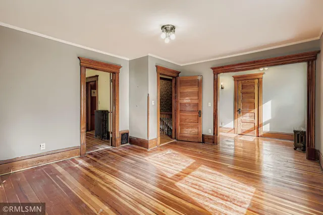 $569,999 | 1401 North Fremont Avenue, Minneapolis, MN 55411