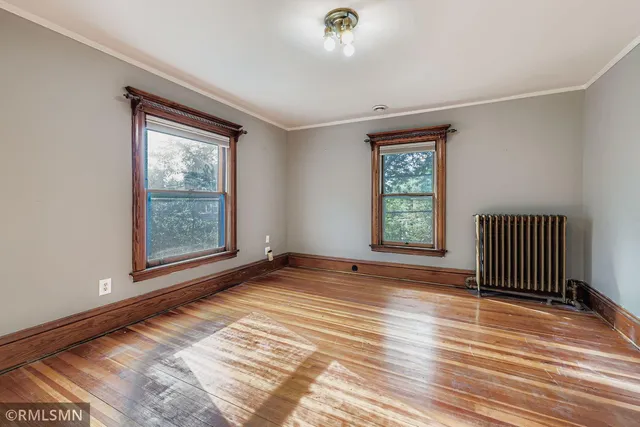 $569,999 | 1401 North Fremont Avenue, Minneapolis, MN 55411