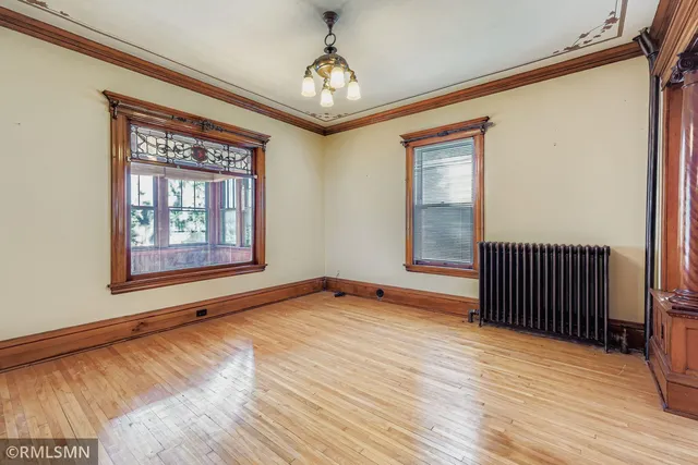 $569,999 | 1401 North Fremont Avenue, Minneapolis, MN 55411