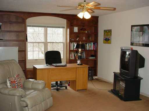 922 Handlebar Road Mishawaka, IN 46544 - Photo 8 of 8 Gallery Image 8