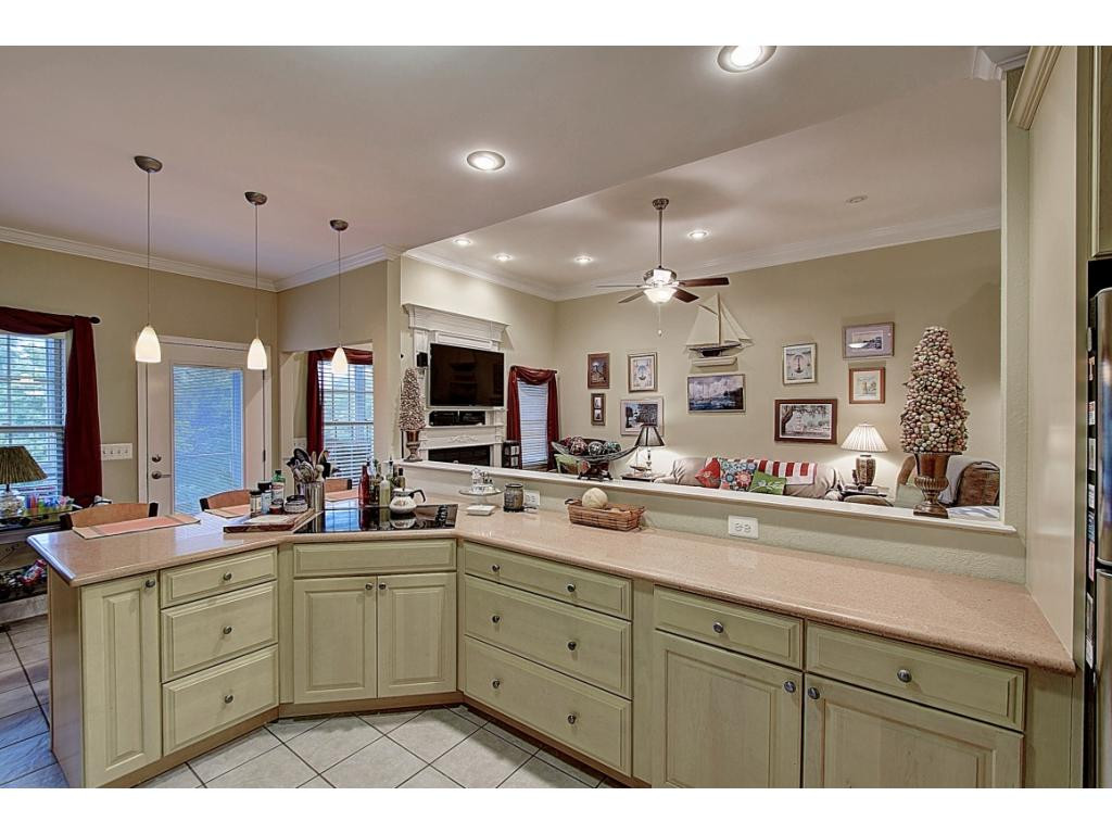 130 W Road Gray, TN 37615 - Photo 9 of 36 Kitchen Open to Great Room