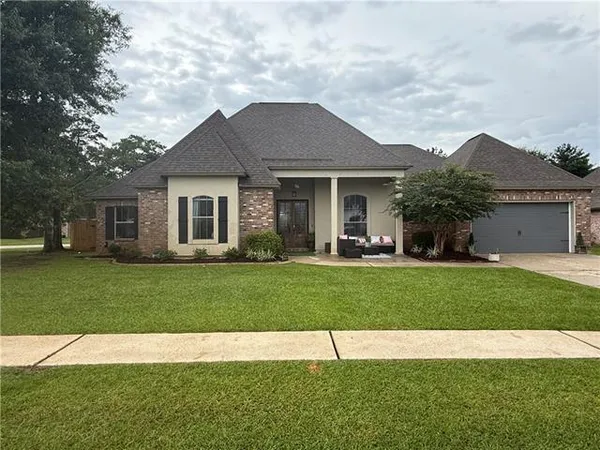 $640,000 | 1512 Rue De Fontaine, Covington, LA 70433
