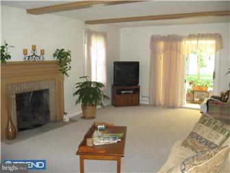 828 Hilltop Road Cinnaminson, NJ 08077 - Photo 7 of 8