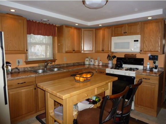 213 Kent Farm Road Hampstead, NH 03841 - Photo 1 of 1