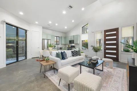 $575,000 | 1118 Algarita Avenue, Unit 1, Austin, TX 78704