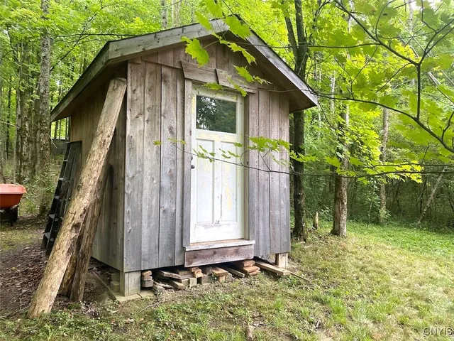 $79,900 | 9516 Gas Springs Road, Burns, NY 14822