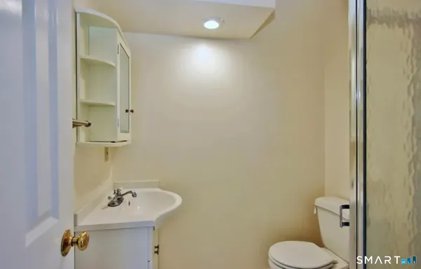 $3,695 | 16 Haviland Street, Unit B, Norwalk, CT 06854