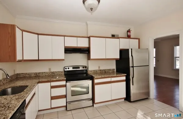 $3,695 | 16 Haviland Street, Unit B, Norwalk, CT 06854