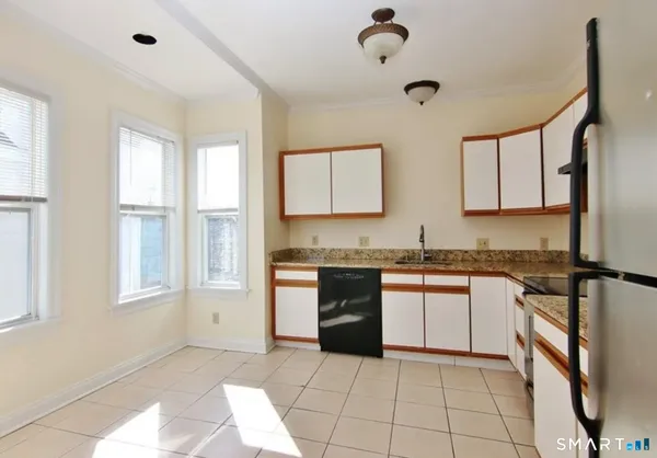$3,695 | 16 Haviland Street, Unit B, Norwalk, CT 06854