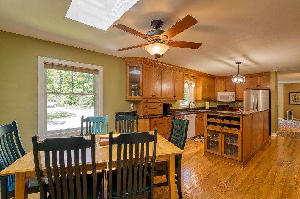 2109 Porcupine Bay Road Ellison Bay, WI 54210 - Photo 13 of 38