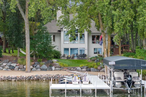 $2,295,000 | 35518 West Shore Drive, Crosslake, MN 56442