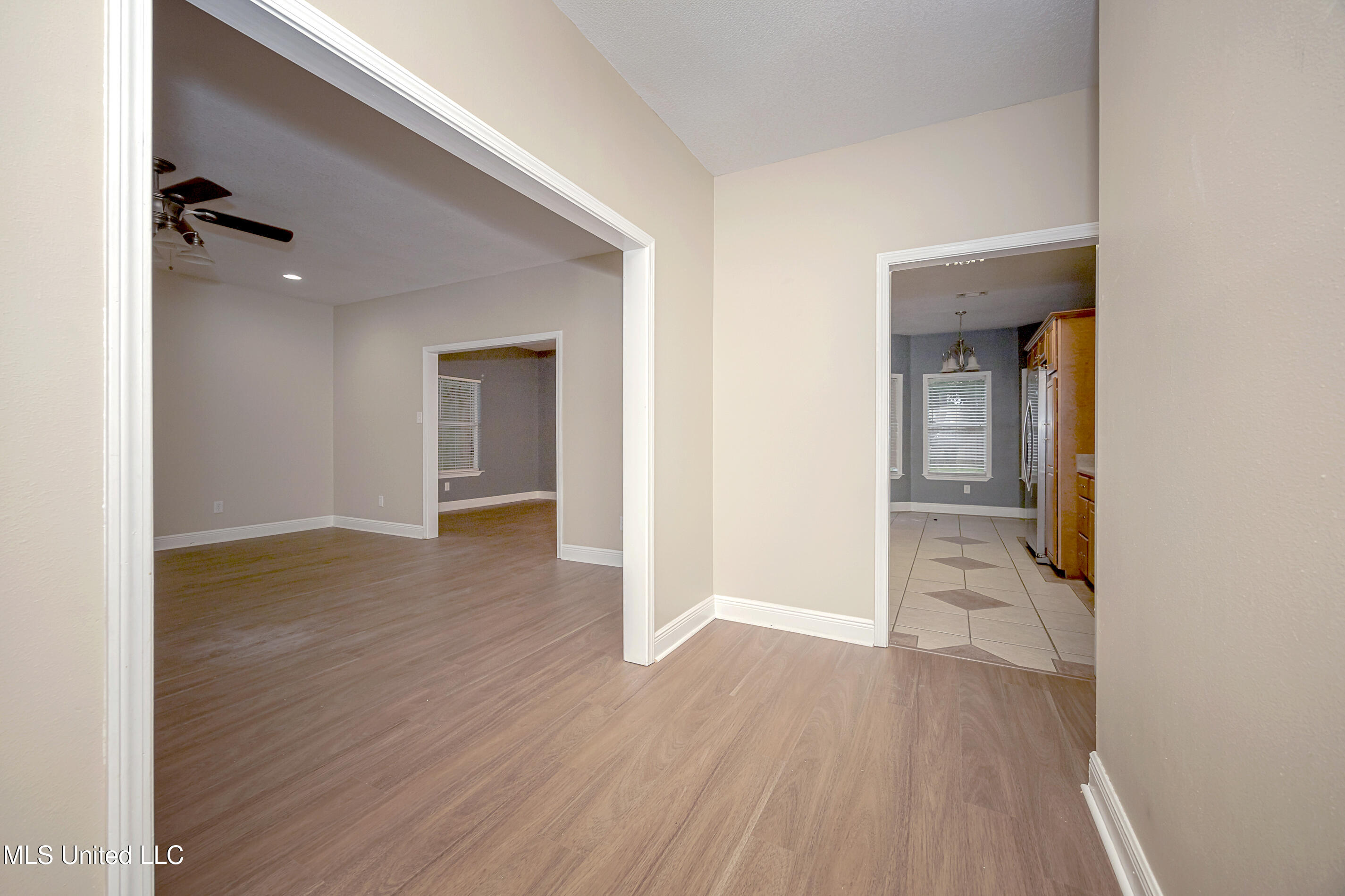 8002 Martin Bluff Road Gautier, MS 39553 - Photo 5 of 34 IMG_1389