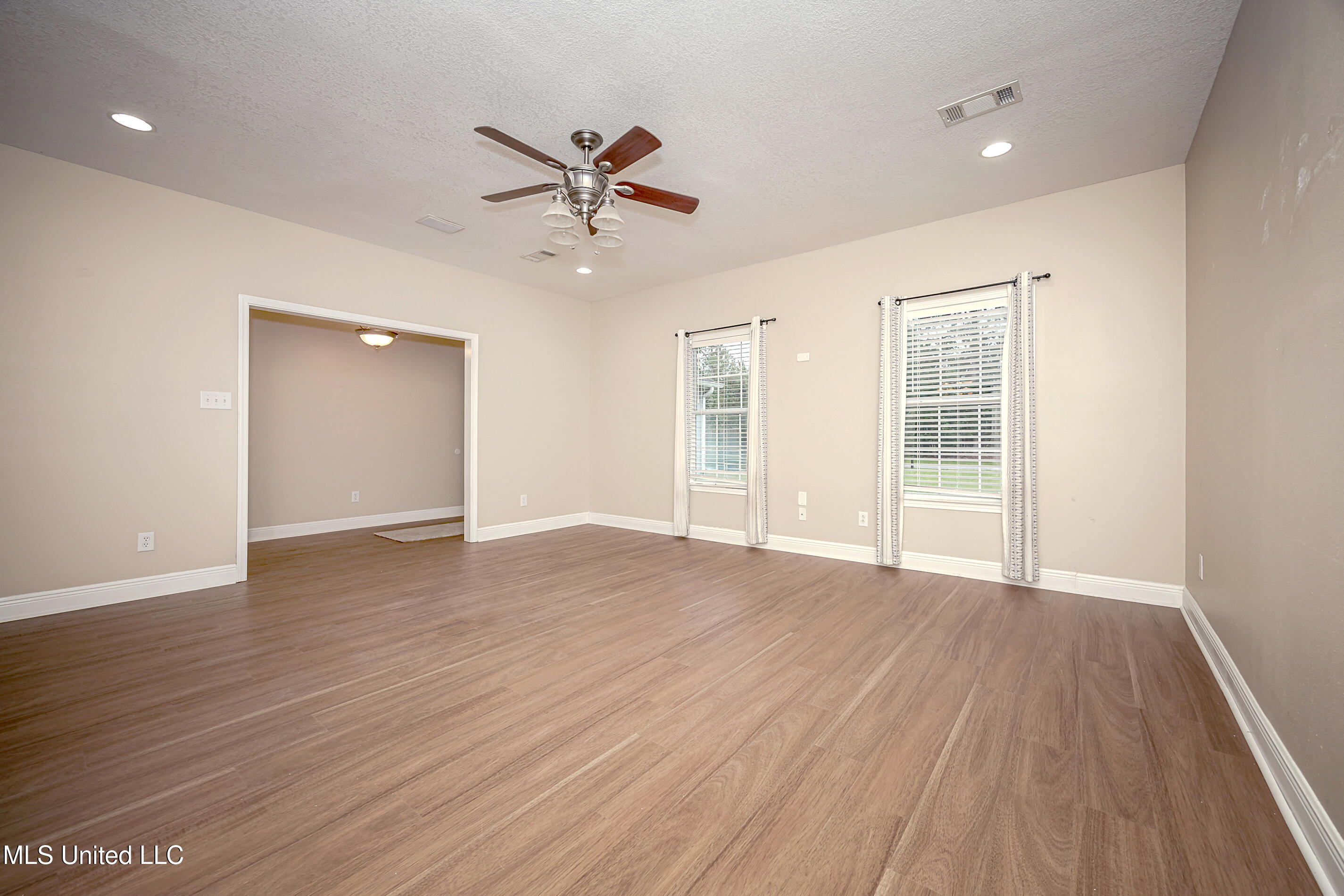 8002 Martin Bluff Road Gautier, MS 39553 - Photo 7 of 34 IMG_1356