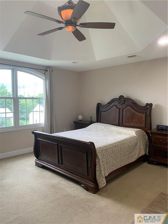 56 Chestnut Street Edison, NJ 08817 - Photo 22 of 34 Gallery Image 22