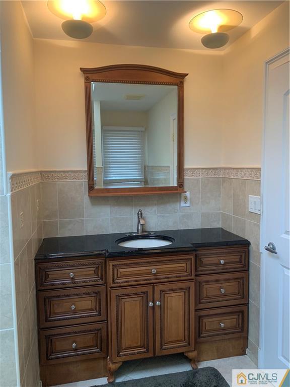 56 Chestnut Street Edison, NJ 08817 - Photo 34 of 34 Gallery Image 34