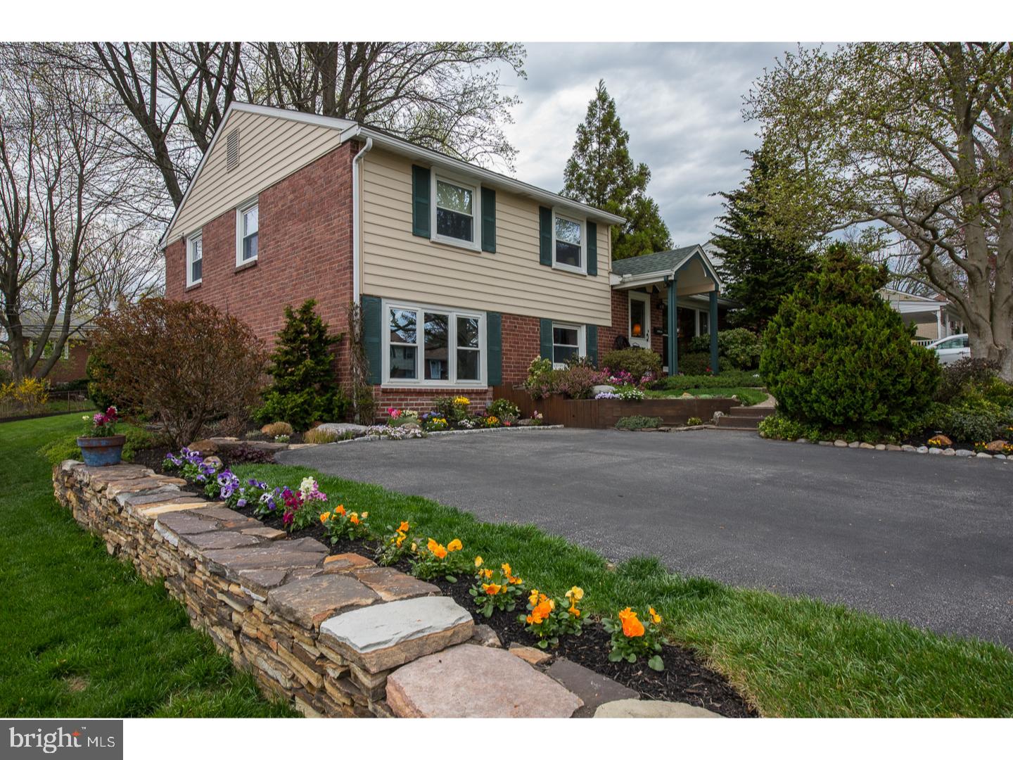 116 Locust Avenue Springfield, PA 19064 - Photo 4 of 24