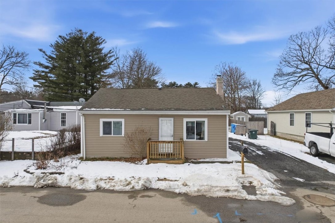 22 Colorado Street Coventry, RI 02816 - Photo 33 of 39