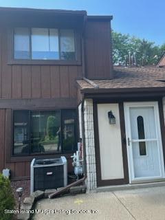 67 Rumson Road Staten Island, NY 10314 - Photo 1 of 13 IMG_3927 (3)