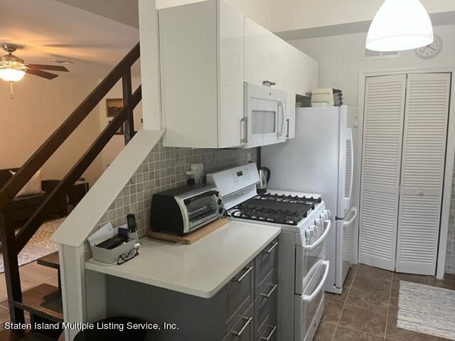 67 Rumson Road Staten Island, NY 10314 - Photo 5 of 13 IMG_3913 (2)