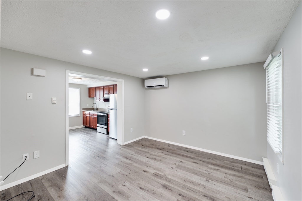 30 Clayton Street, Unit F Springfield, MA 01107 - Photo 3 of 17