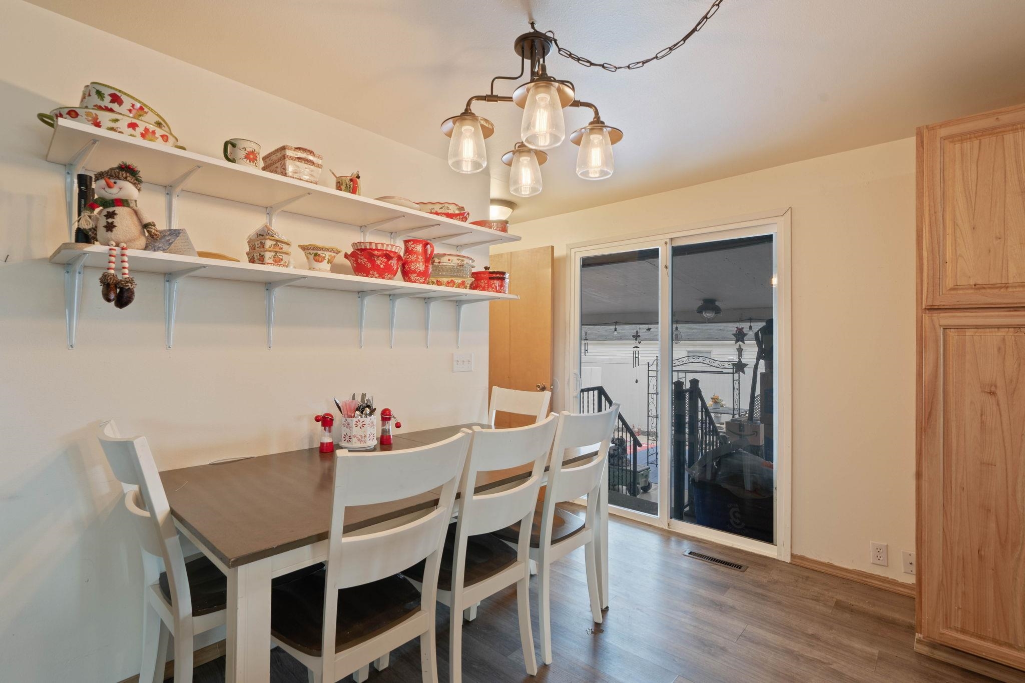 1806 North Locust Road Spokane Valley, WA 99206 - Photo 11 of 40