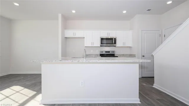 $266,000 | 1208 Broholmer Lane, Greensboro, NC 27405