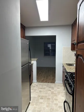 $2,300 | 1923 Wilson Lane, Unit 201, McLean, VA 22102