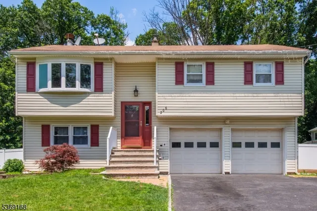 $624,000 | 206 Woolworth Avenue, South Plainfield, NJ 07080