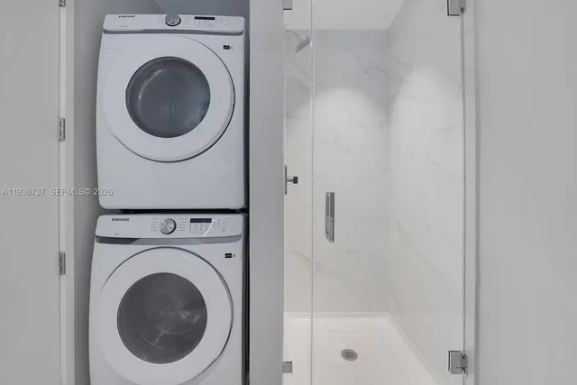 $3,850,000 | 700 Northeast 24th Street, Unit 5207, Miami, FL 33137