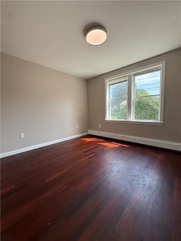 $2,500 | 313 State Street, Bristol, RI 02809