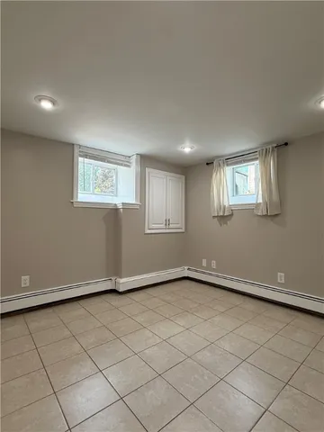 $2,500 | 313 State Street, Bristol, RI 02809