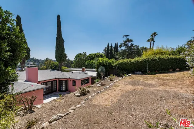 $1,699,000 | 3110 Berkeley Circle, Los Angeles, CA 90026