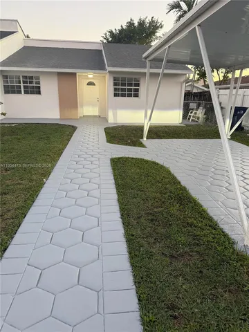 $529,900 | 9608 Southwest 2nd Lane, Unit 1, Miami, FL 33174