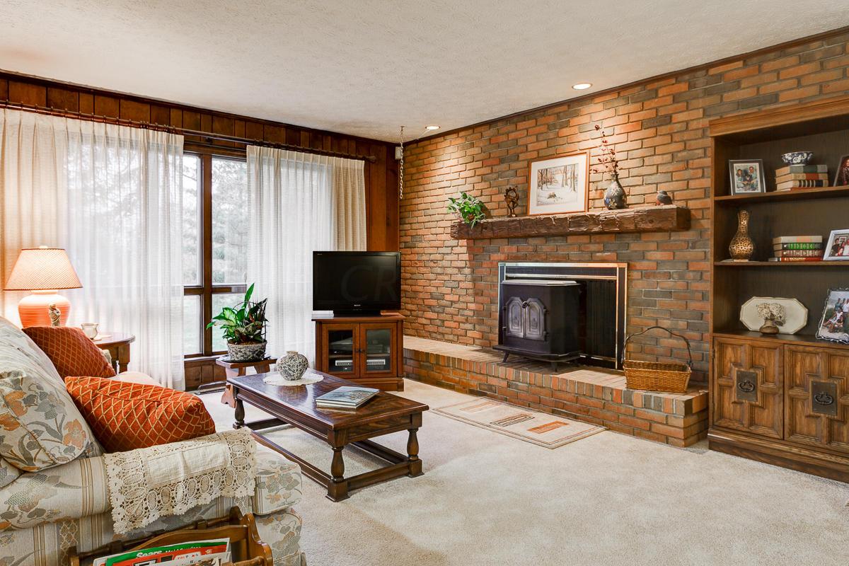7353 Seeds Road Orient, OH 43146 - Photo 6 of 24 Gallery Image 6